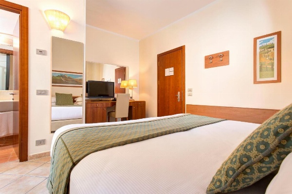 Hotel Athena Main image